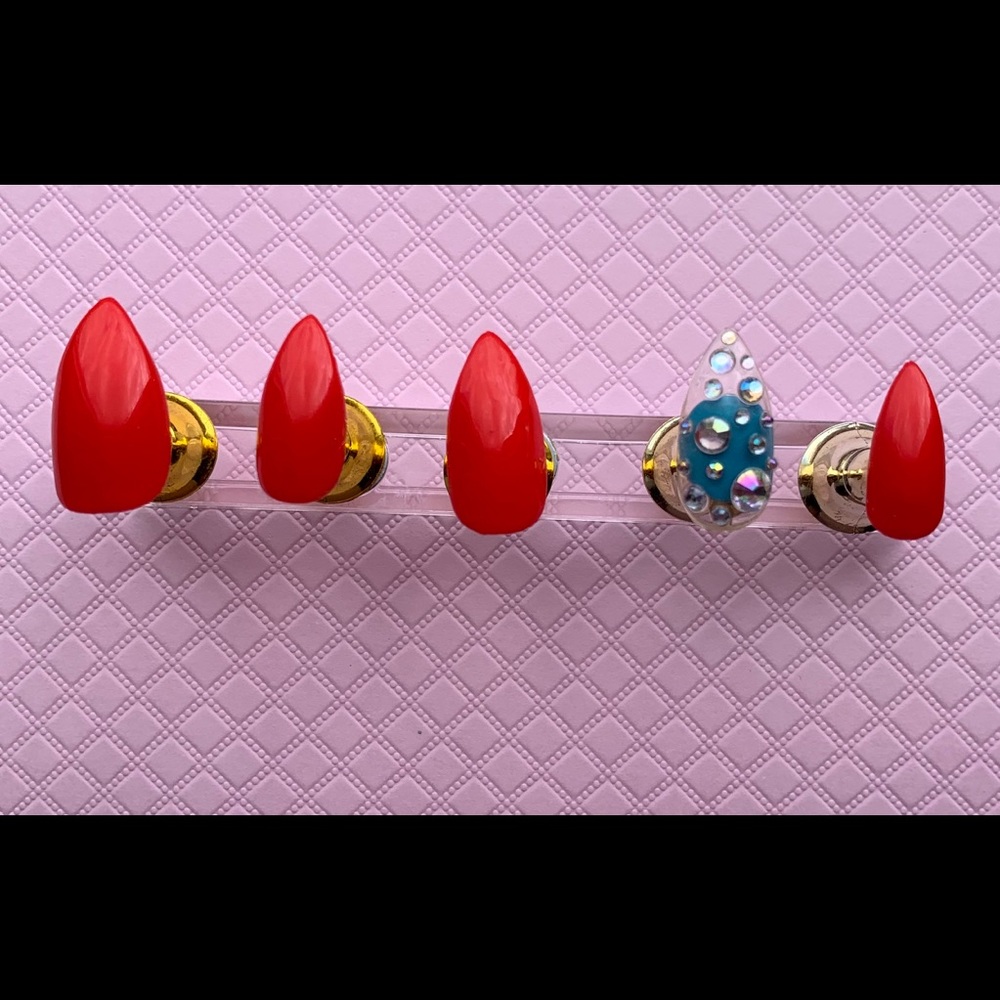 Custom handmade press-on nails